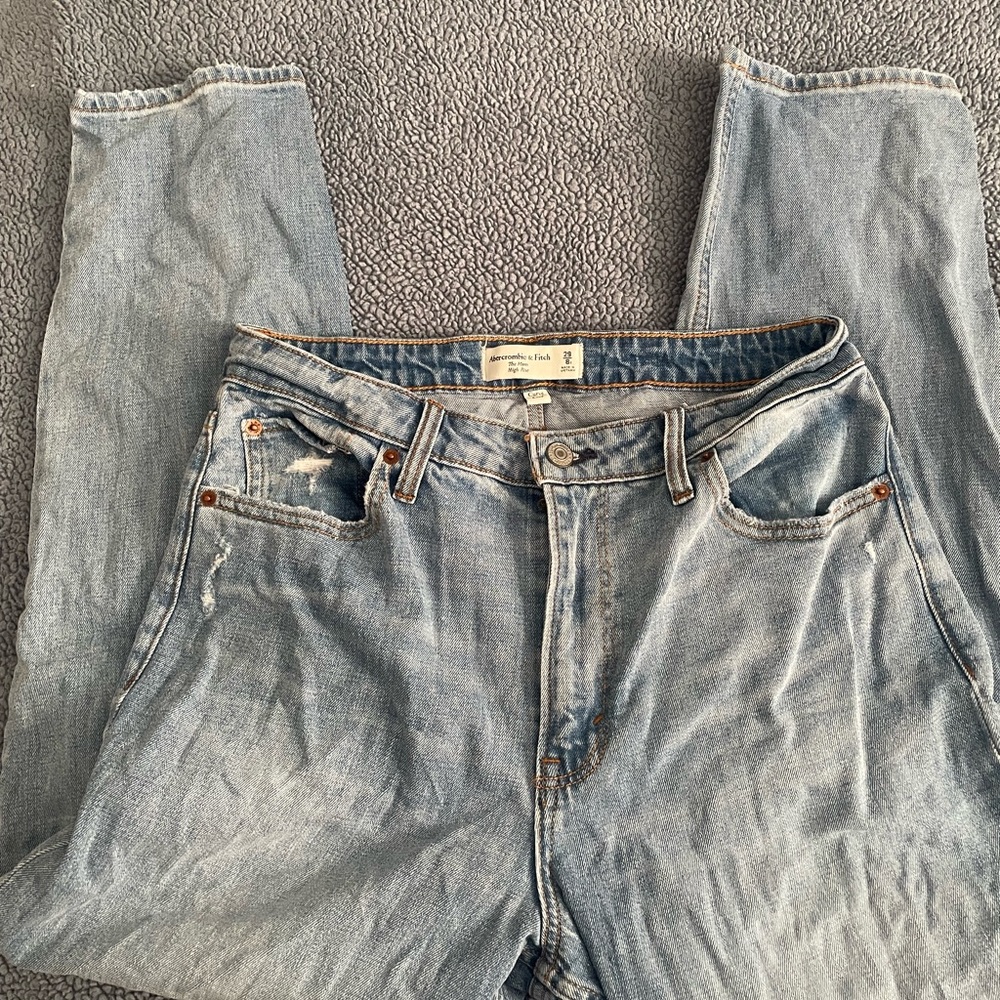 Abercrombie ripped mom jeans